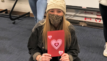GHS Students Create Valentines for Vets