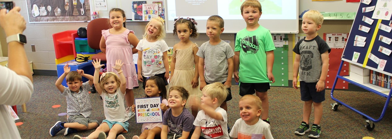 Class photo first day